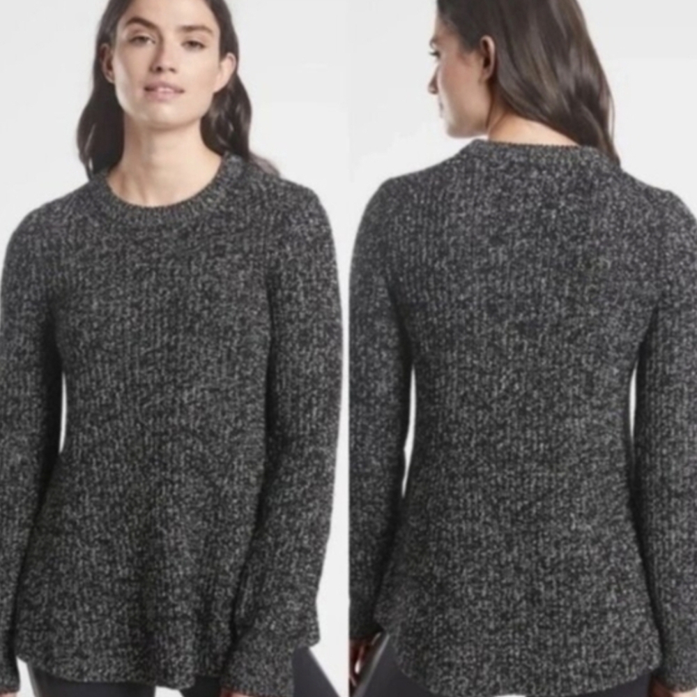 Athleta Sierra Black & White Wool Blend Crew Sweater - Size M